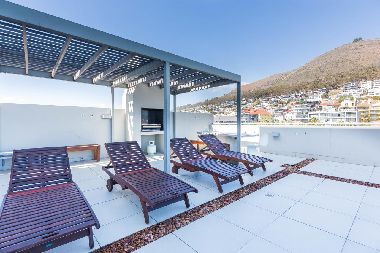 The Odyssee 409 Cape Town Exterior foto